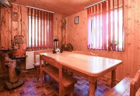 펜션 лісова казка 야렘체