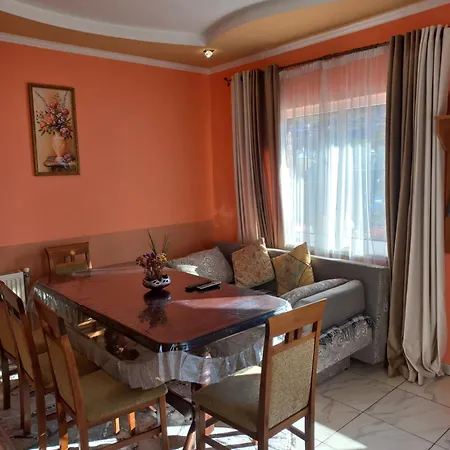 펜션 лісова казка 야렘체