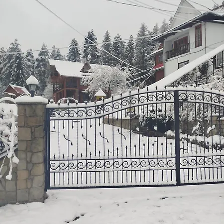 лісова казка 펜션 야렘체