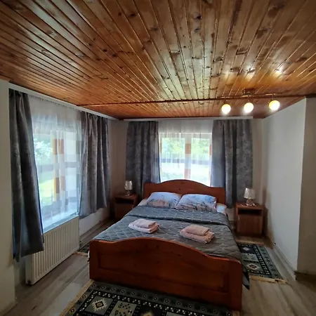 Holiday home лісова казка Yaremche